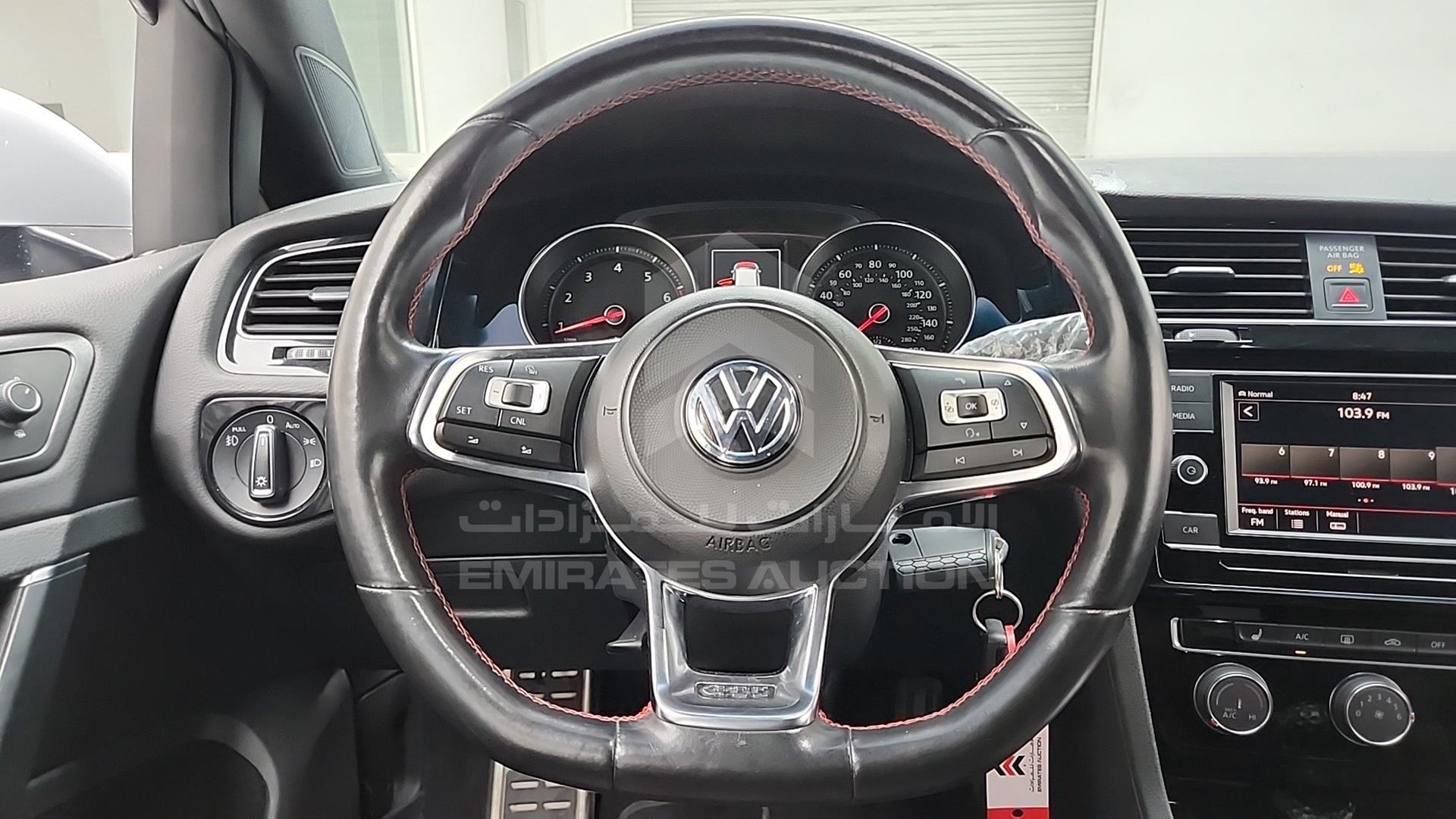 2018 VOLKSWAGEN GOLF VIN: 3VW547AU7JM267992