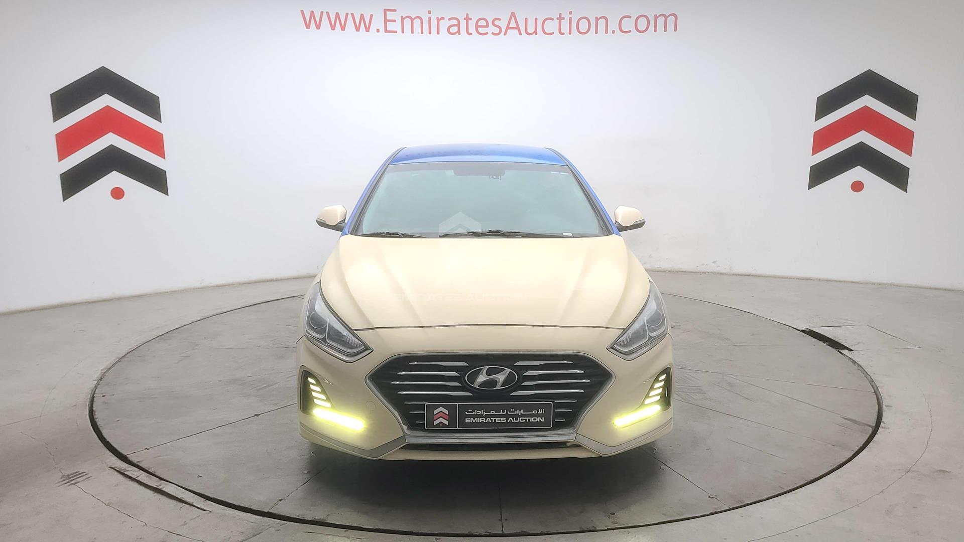2019 HYUNDAI SONATA HYBRID VIN: KMHE24137KA093091