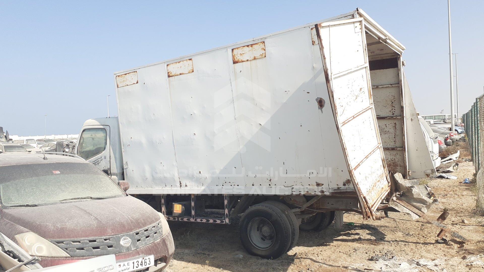 2005 MITSUBISHI CANTER VIN: JL6BCE6J45K003922