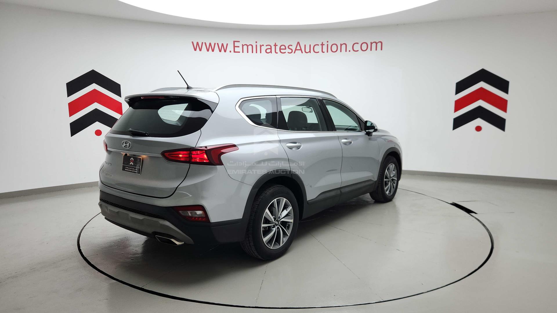 2019 HYUNDAI SANTA FE VIN: KMHS281D3KU077908