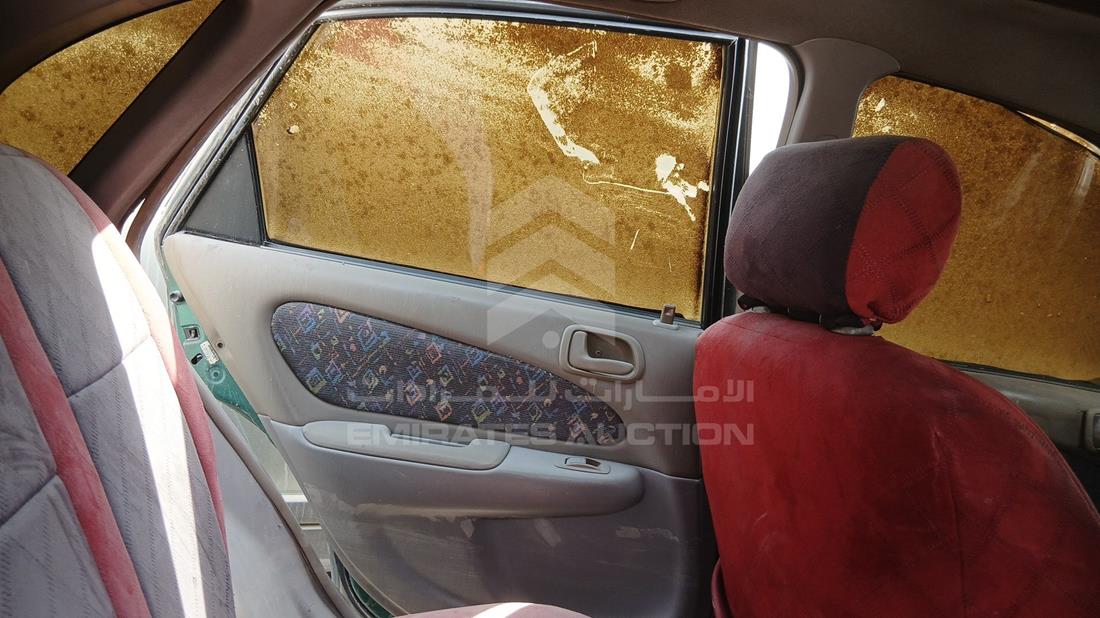 تويوتا كورولا 1998 — الباب الخلفي الأيسر — صورة 19
