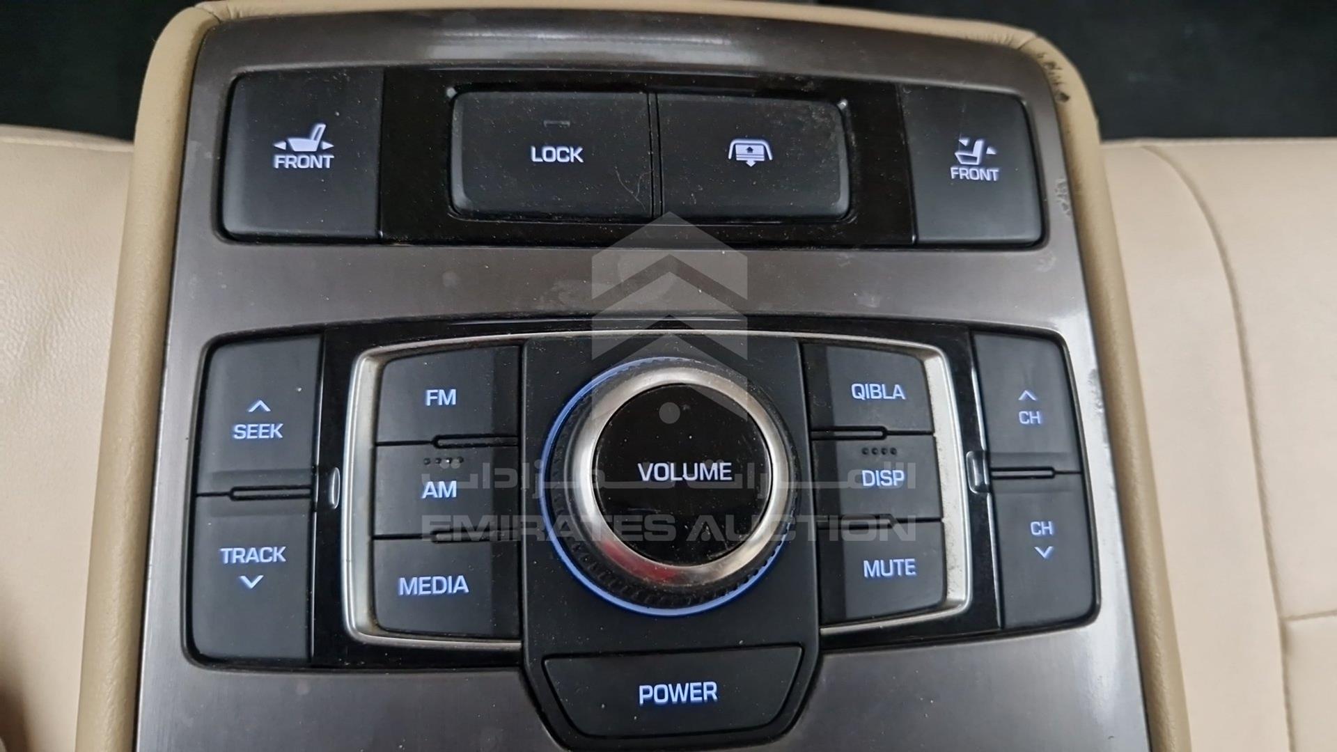 2018 HYUNDAI GENESIS G80 VIN: KMHGN41E5JU226252