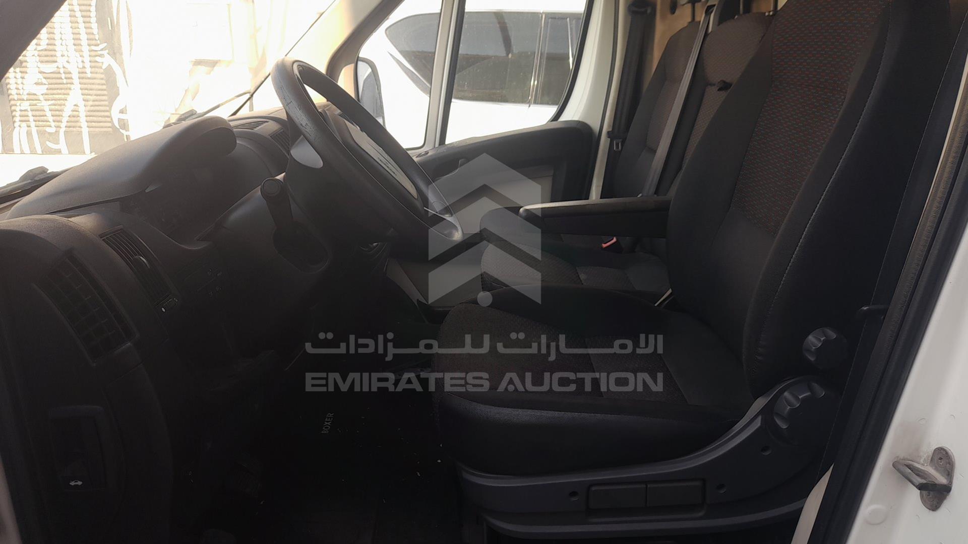 2018 PEUGEOT BOXER VIN: VF3YEZMF3J2E59383