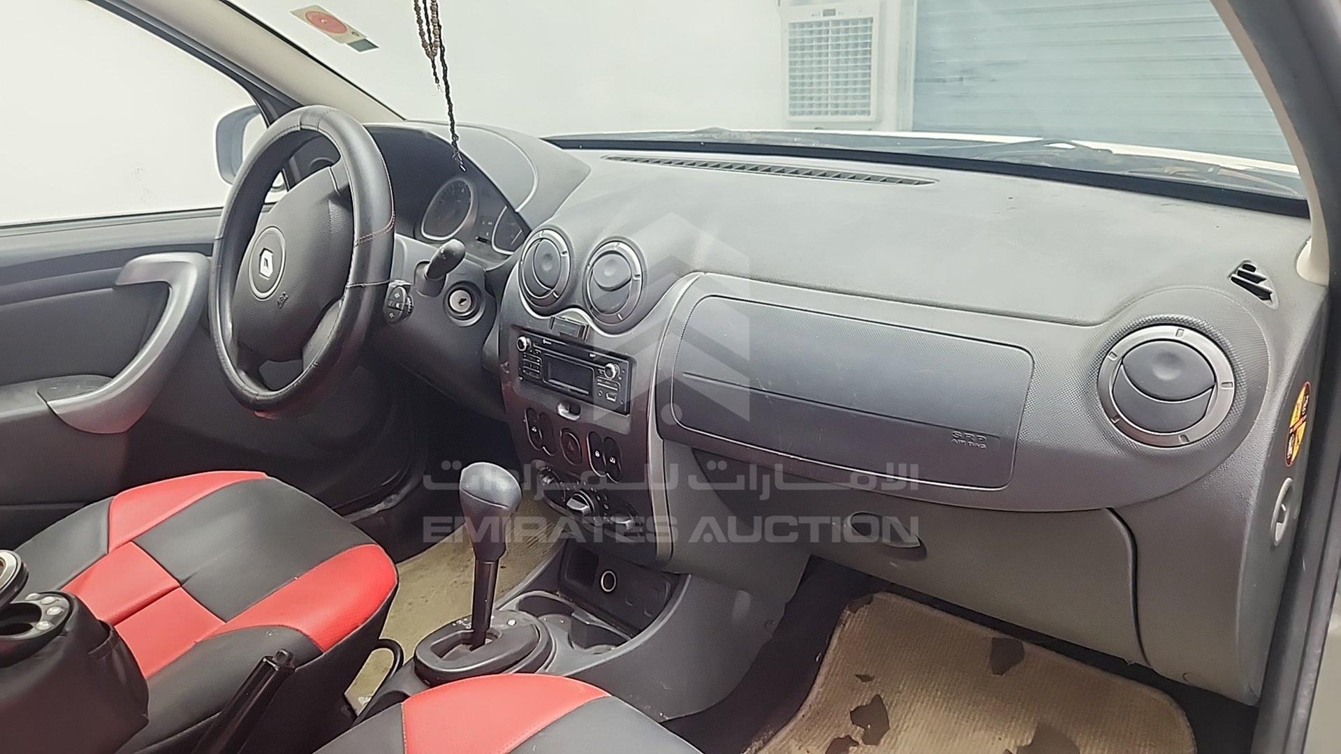 2015 RENAULT DUSTER VIN: VF1HSRCA5FA511923