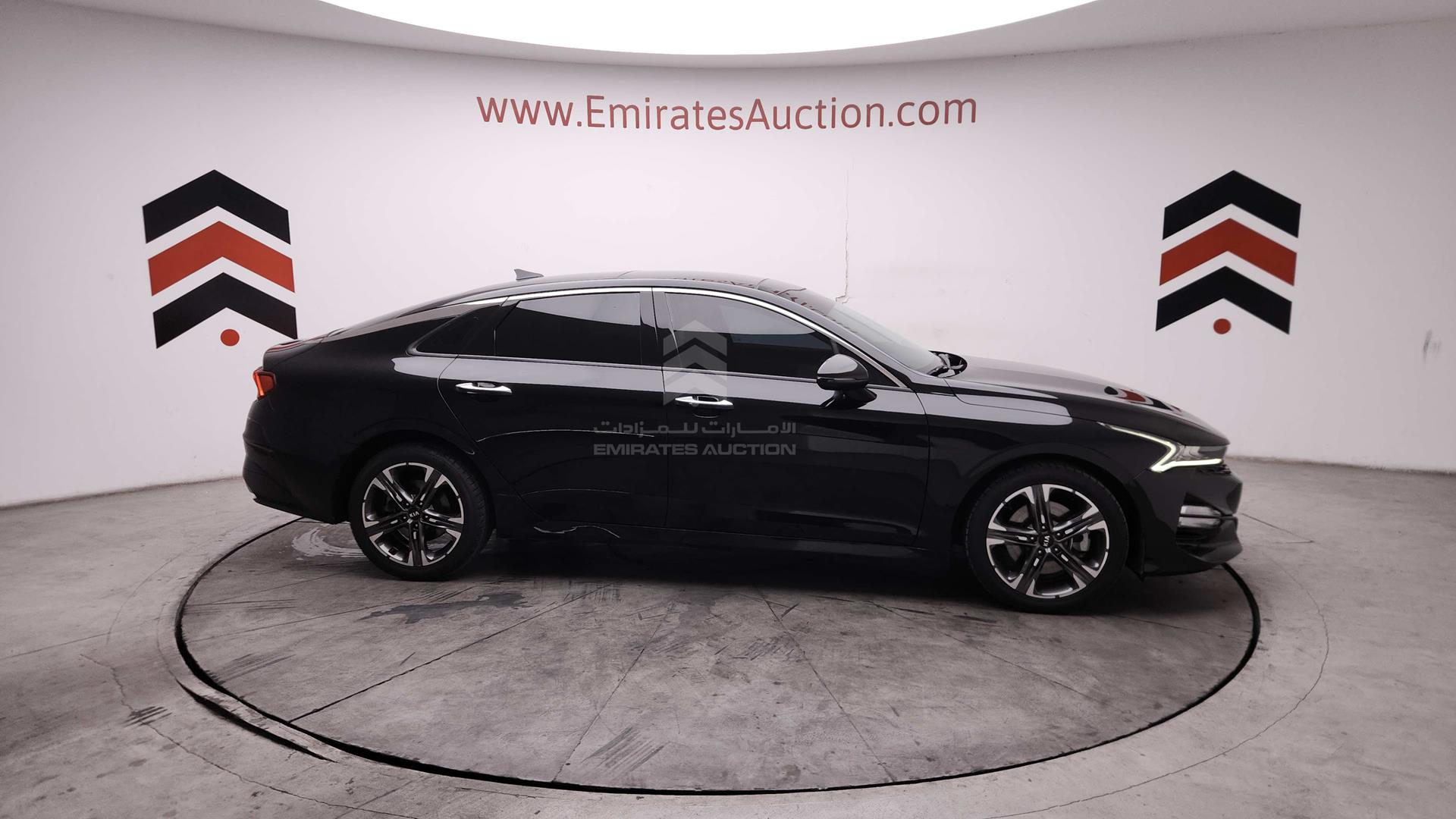 2021 KIA K5 VIN: KNAG2417XM5090808