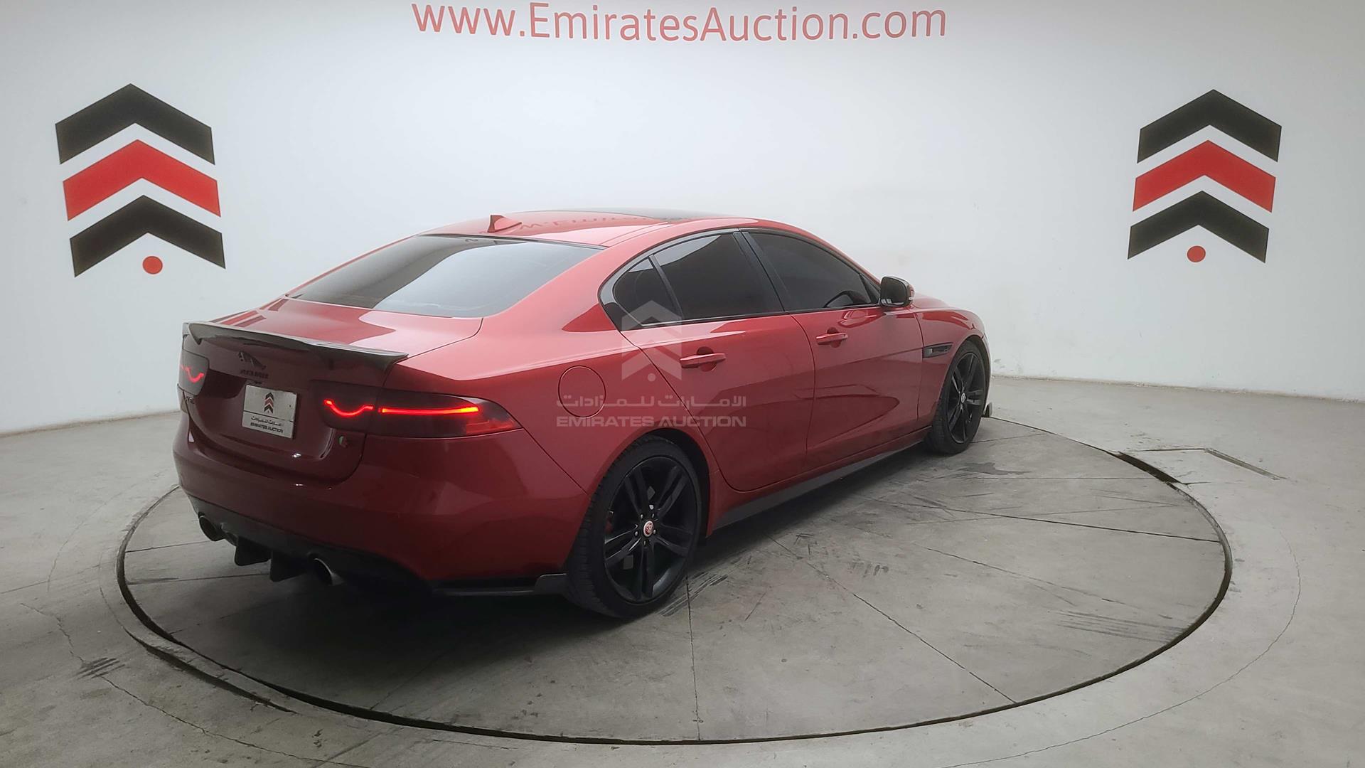 2016 JAGUAR XE VIN: SAJAB4BV8GA909222