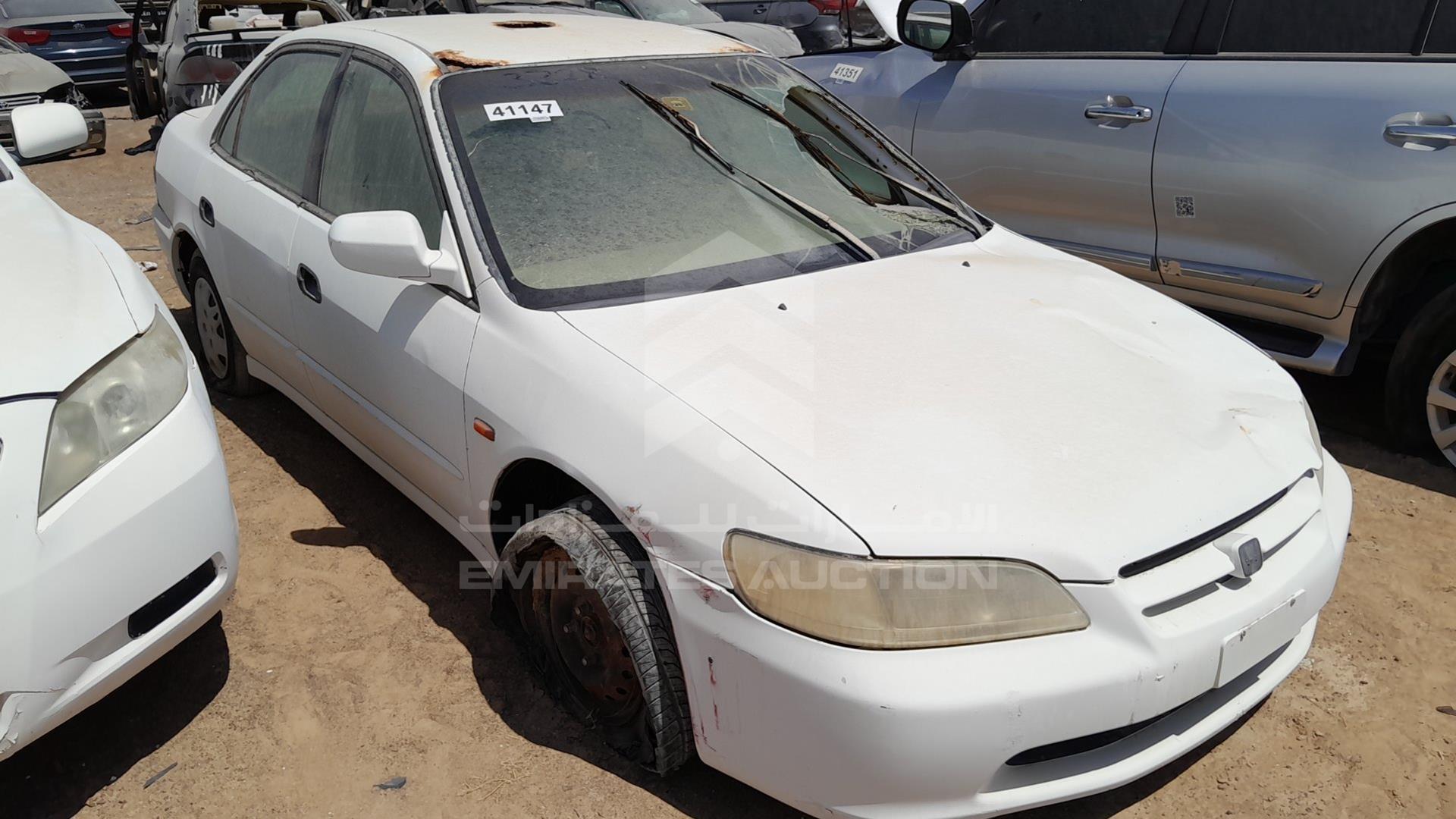 2000 HONDA ACCORD VIN: JHMCF8639YC402975