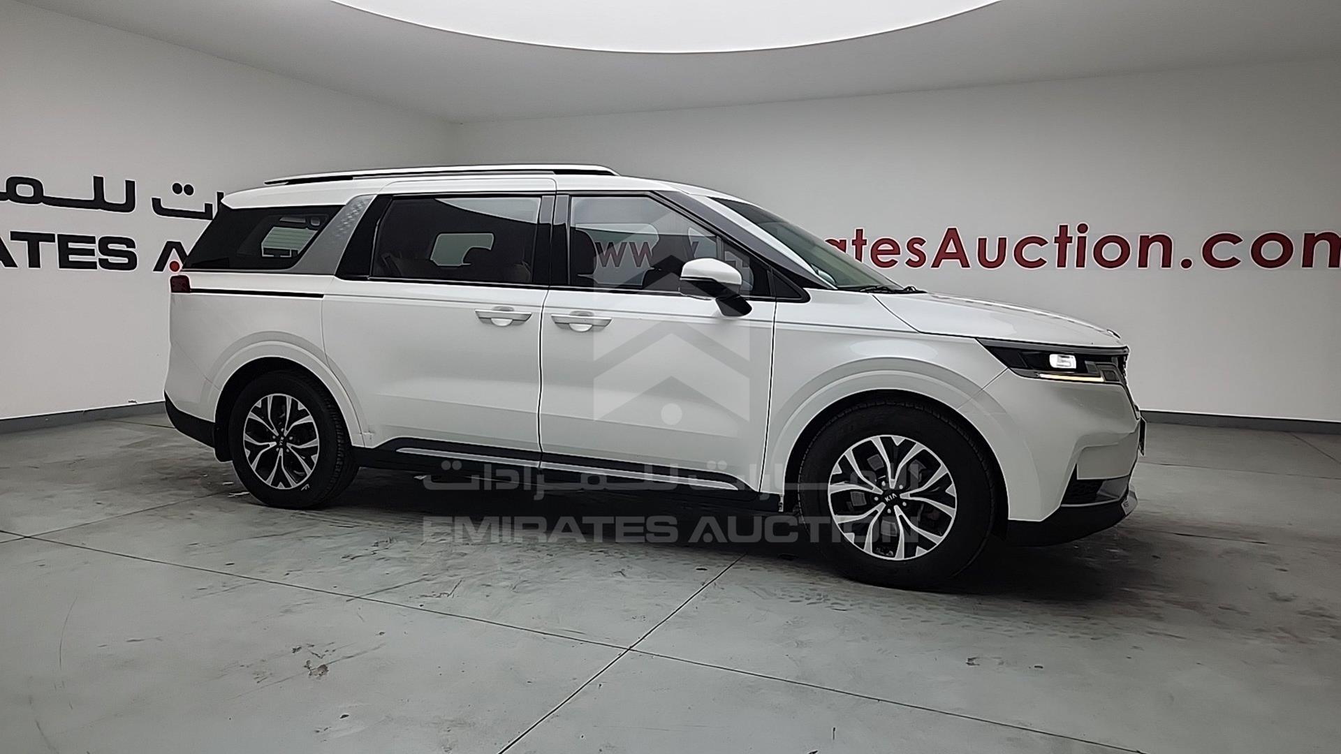 2021 KIA CARNIVAL VIN: KNANC8143M6049819