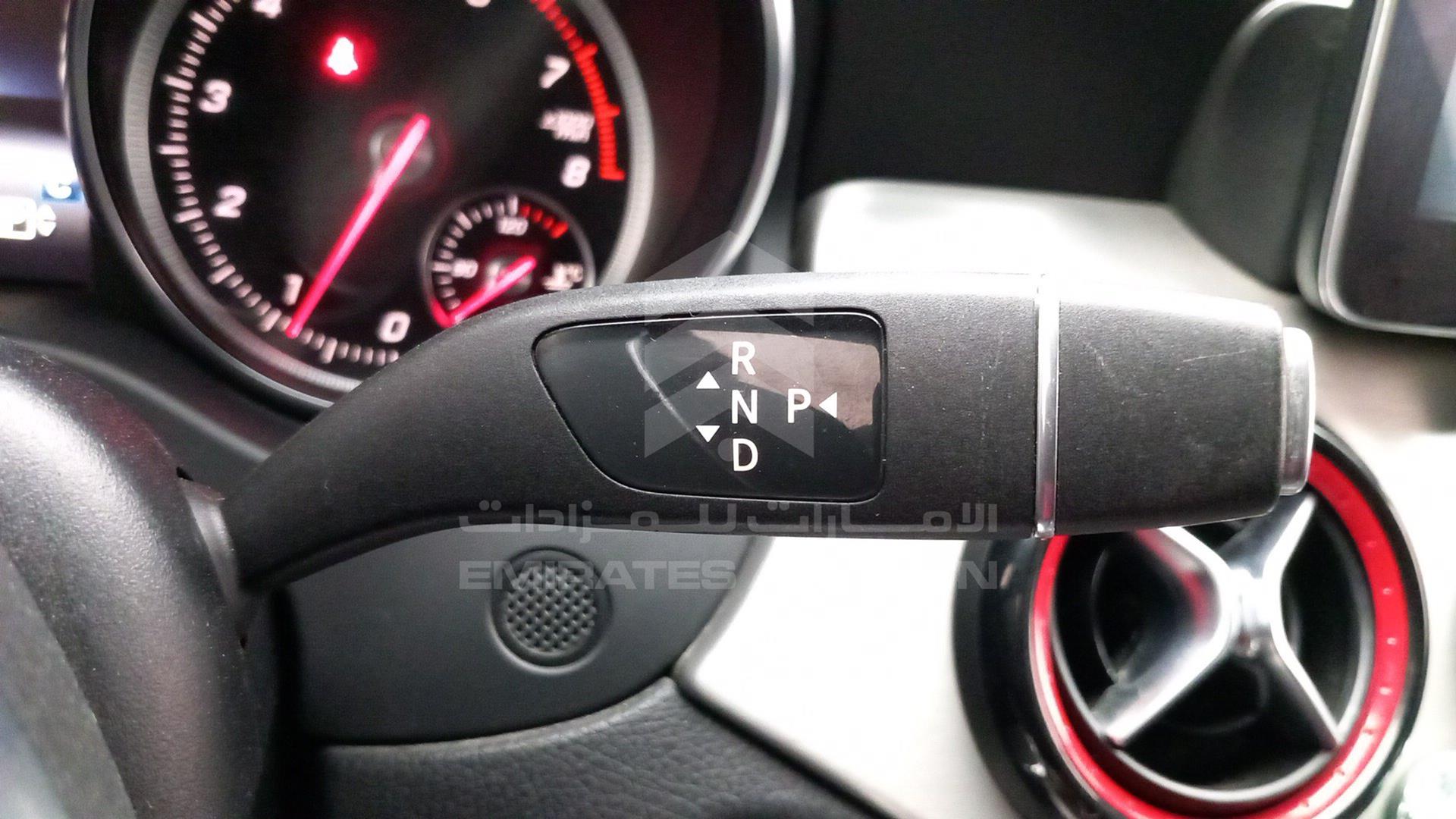 2018 MERCEDES CLA 250 VIN: WDDSJ4GB5JN562281