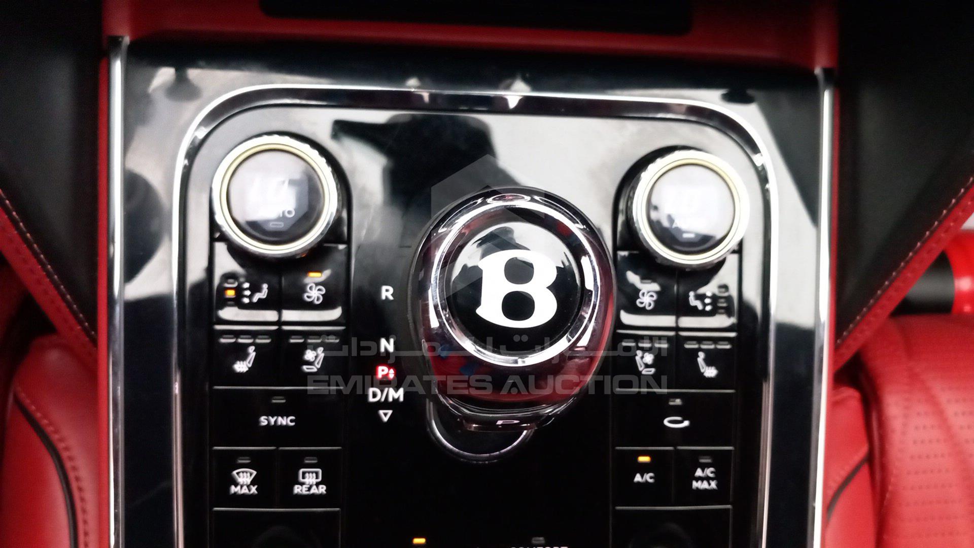 2020 BENTLEY FLYING SPUR VIN: 5CBBA5ZG1LC083849