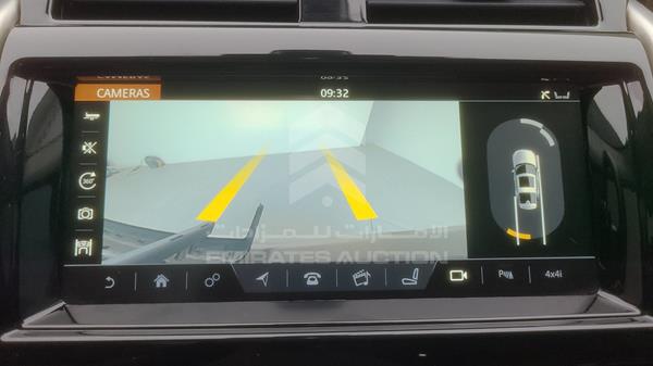 Land Rover Discovery 2017 SALRHBBV2HA021354 Image 30
