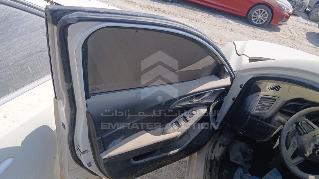2017 Mazda 3 - Scrap without document — Front Left Door — Photo 9