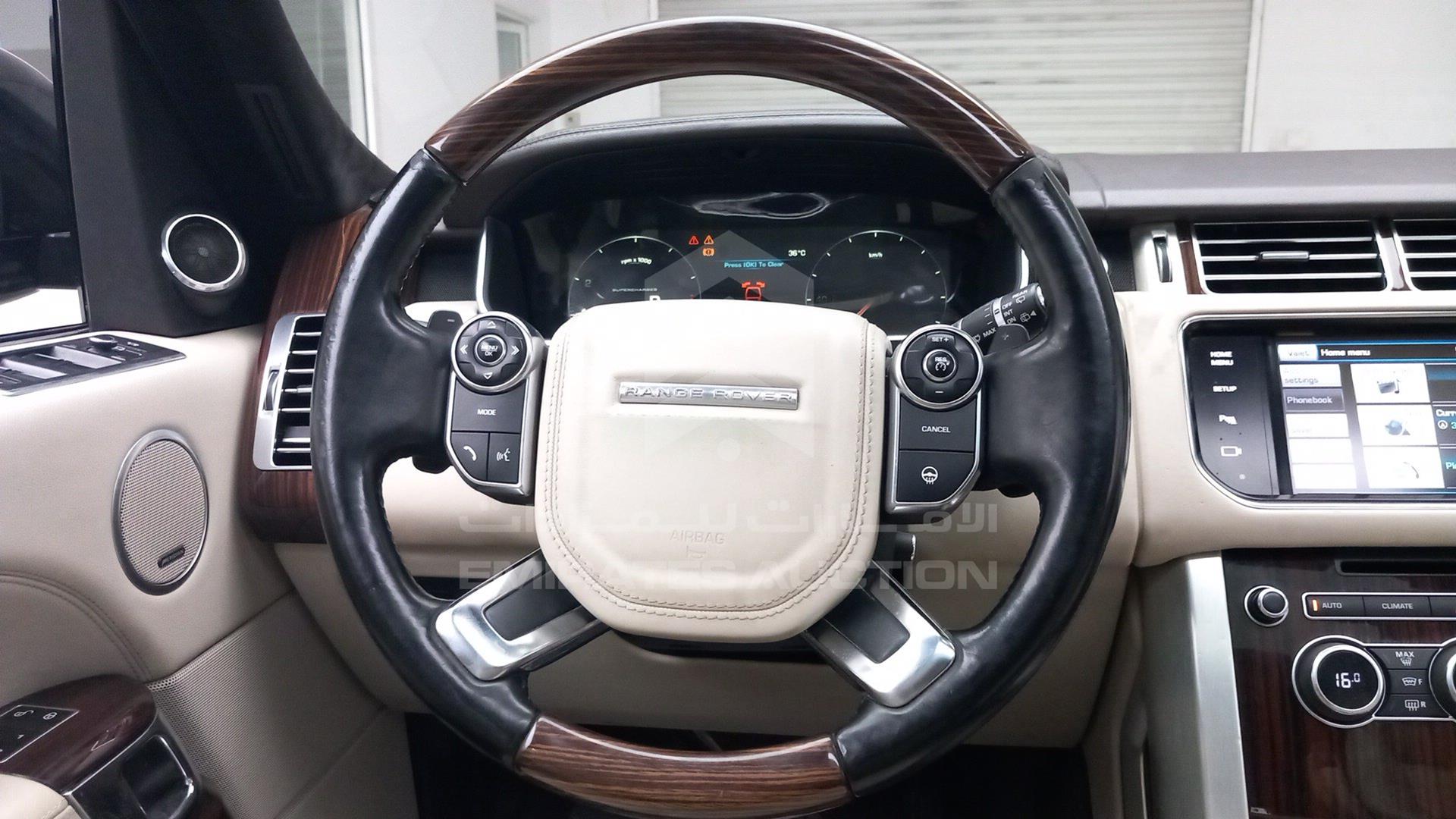 2013 RANGE ROVER VOGUE VIN: SALGA2EF5DA119854