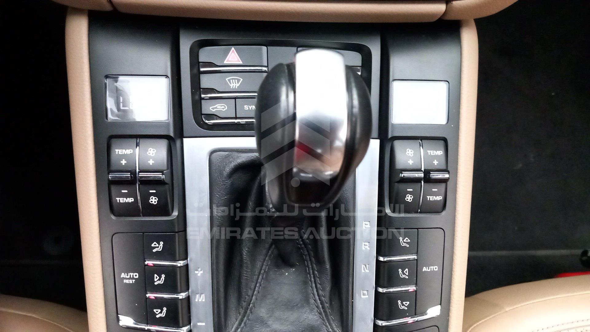2020 PORSCHE MACAN S VIN: WP1AB2A56LLB33710