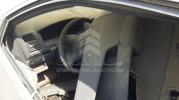 Honda Accord 2003 JHMCM56563C406867 Image 3