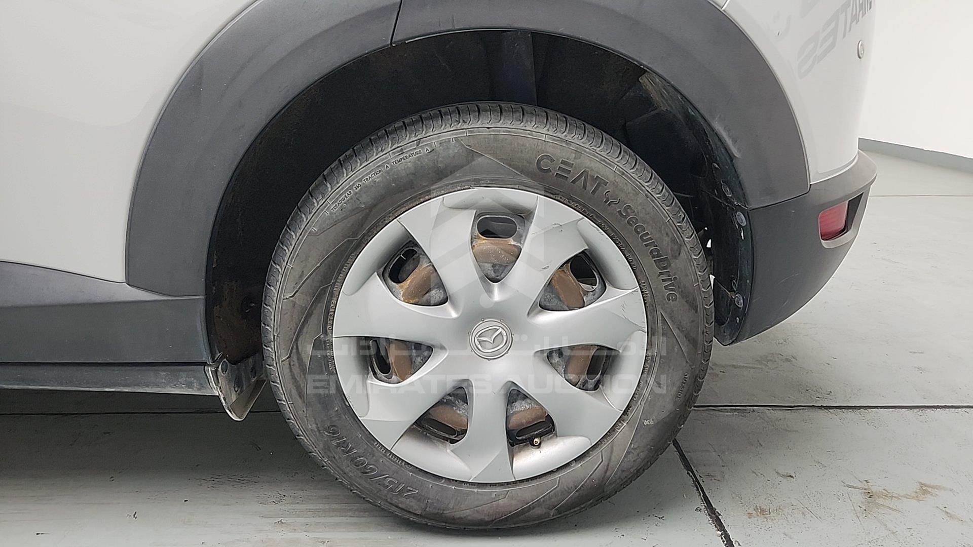 2017 MAZDA CX3 VIN: JM7DKAW78H0132236