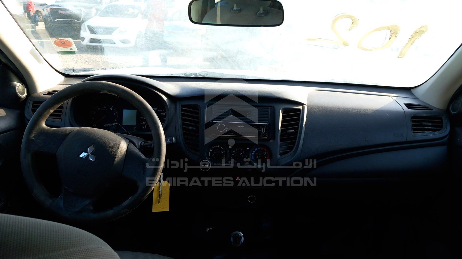 2021 MITSUBISHI L 200 VIN: MMBMGU5H1MH005521