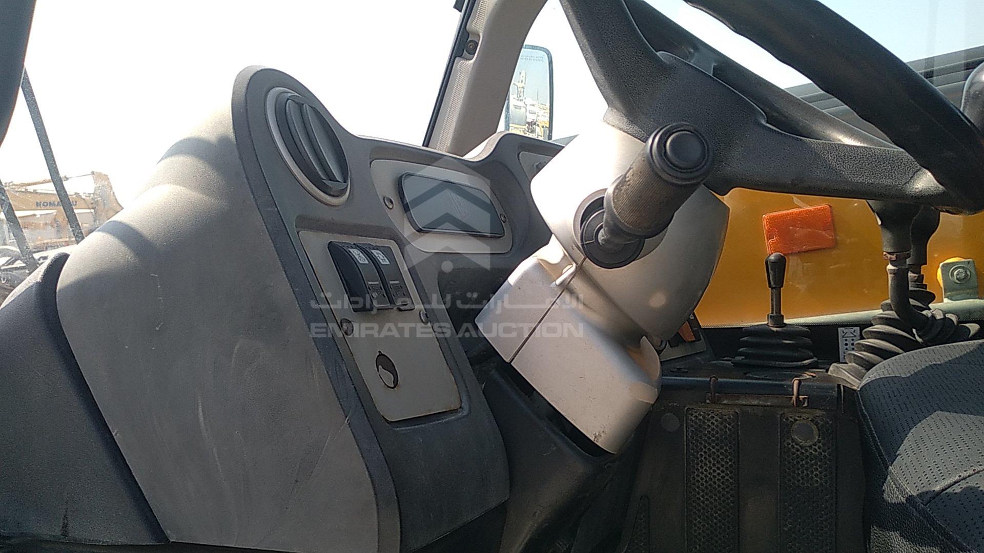 2021 JCB --- VIN: HAR5DB5MK01918240