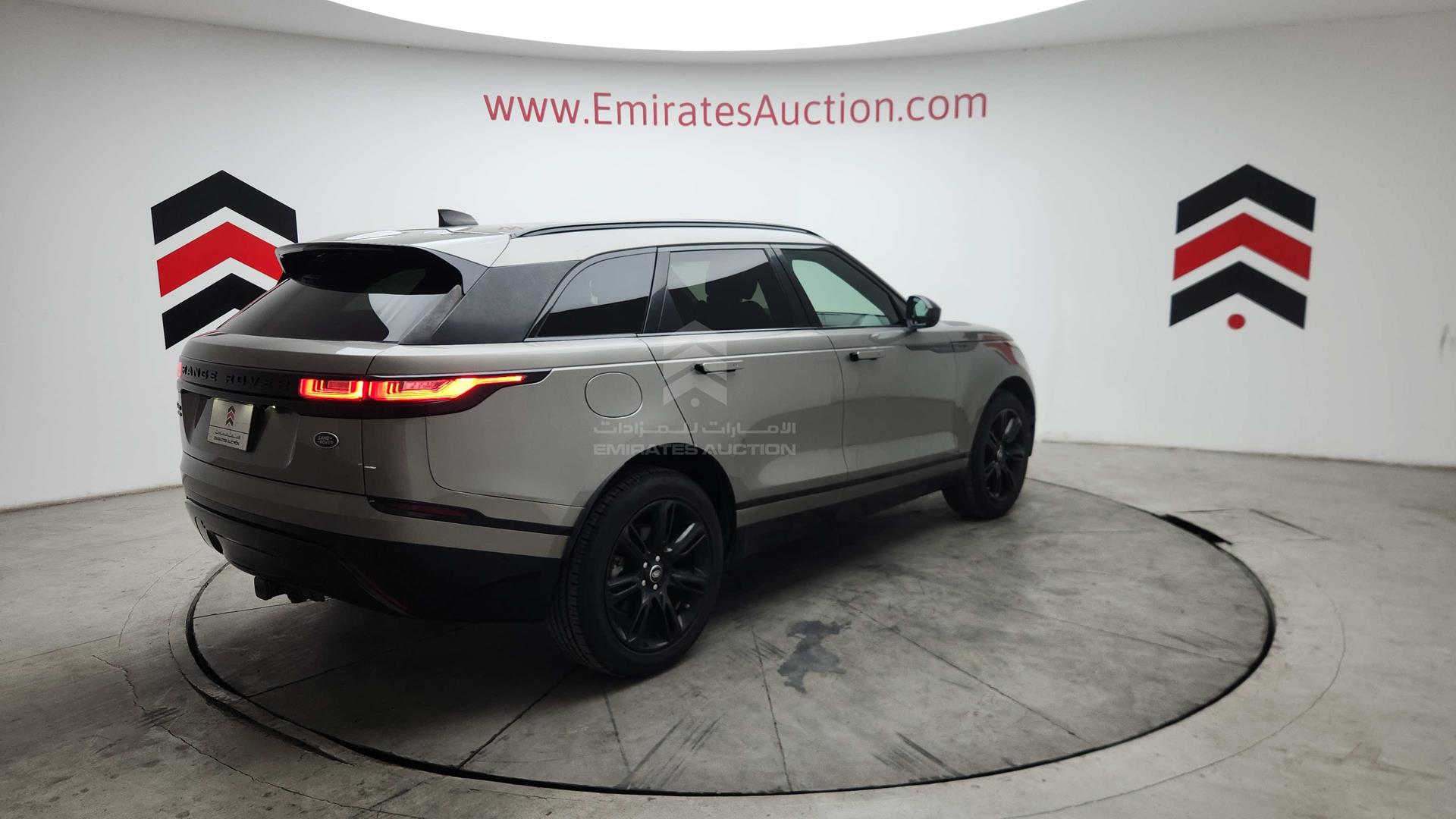 2019 RANGE ROVER VELAR VIN: SALYL2EX8KA234517