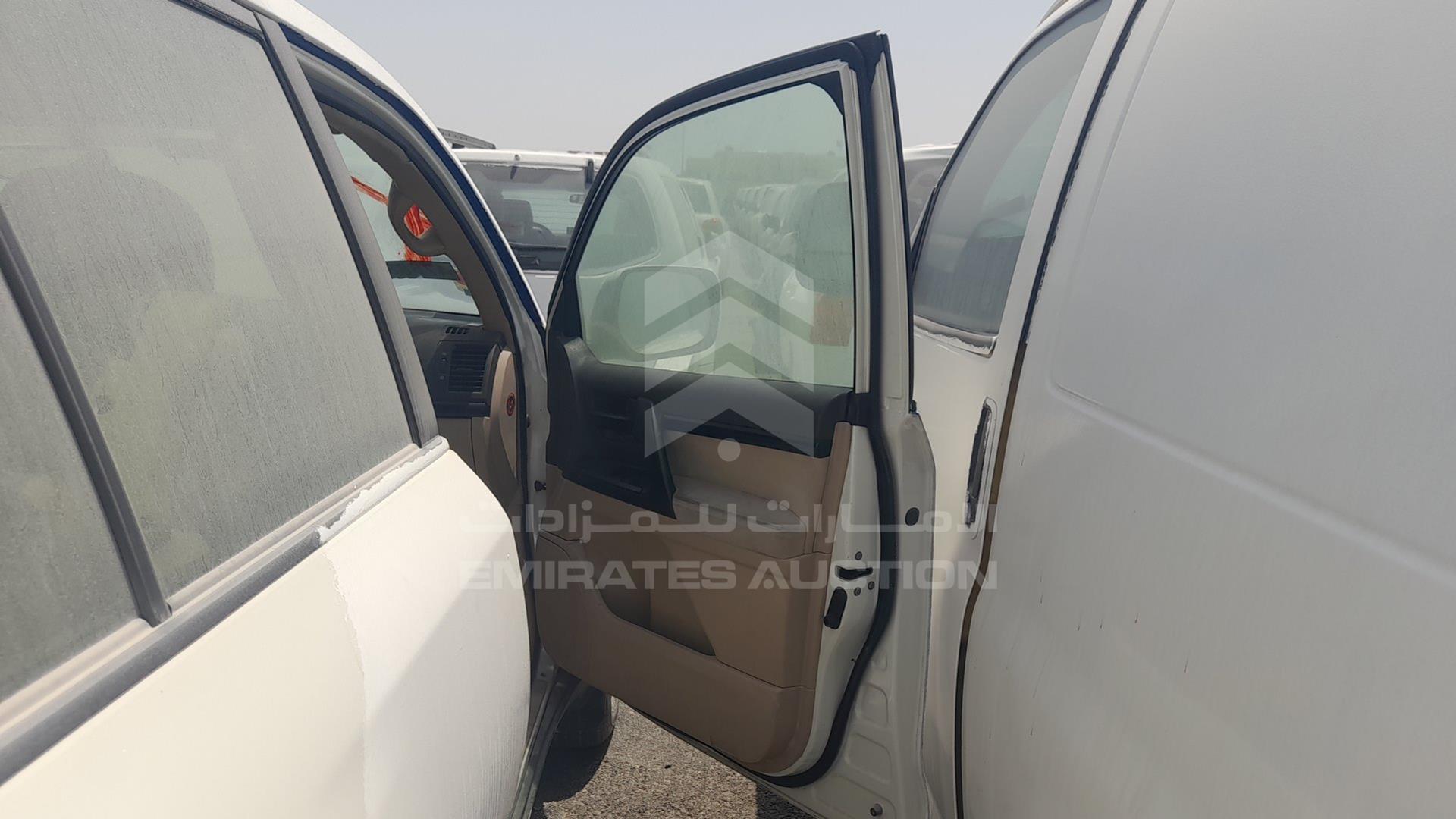 2013 TOYOTA LAND CRUISER VIN: JTMDU09J1D4063740