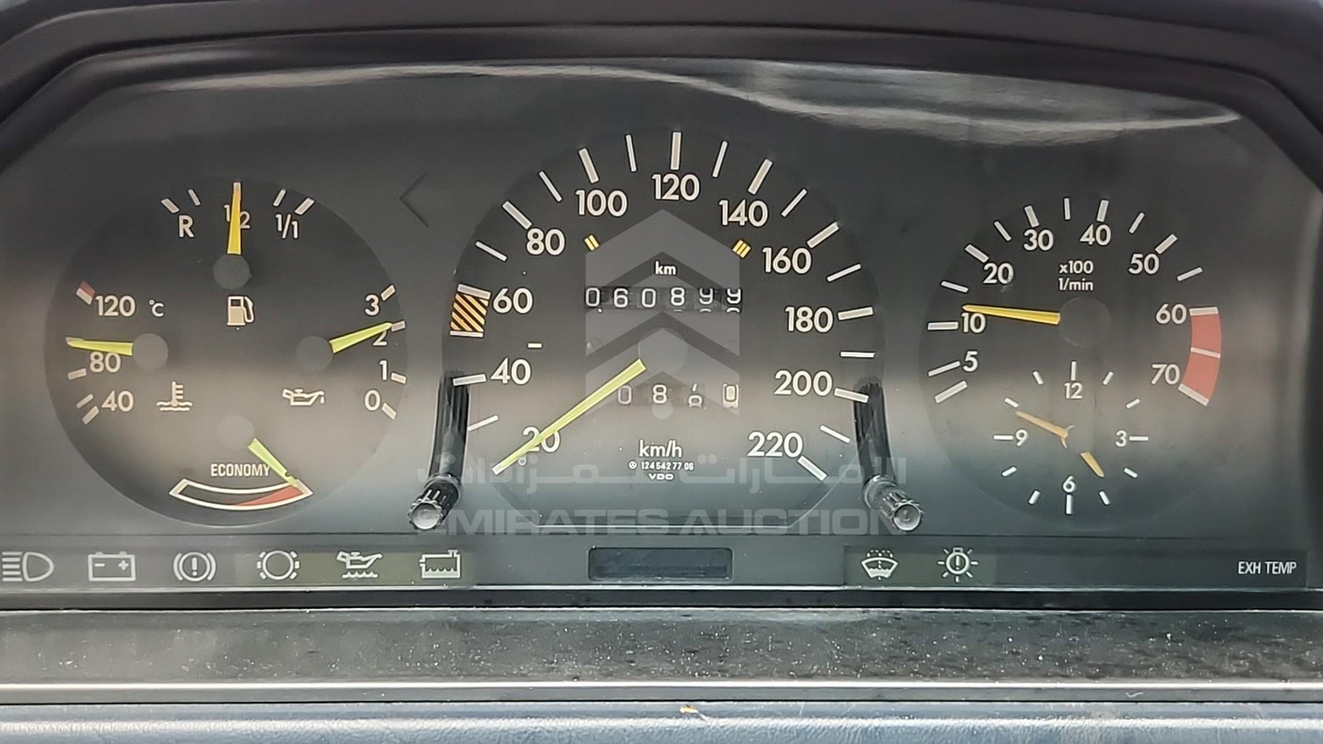 1986 MERCEDES 230 VIN: WDB1240231A286248