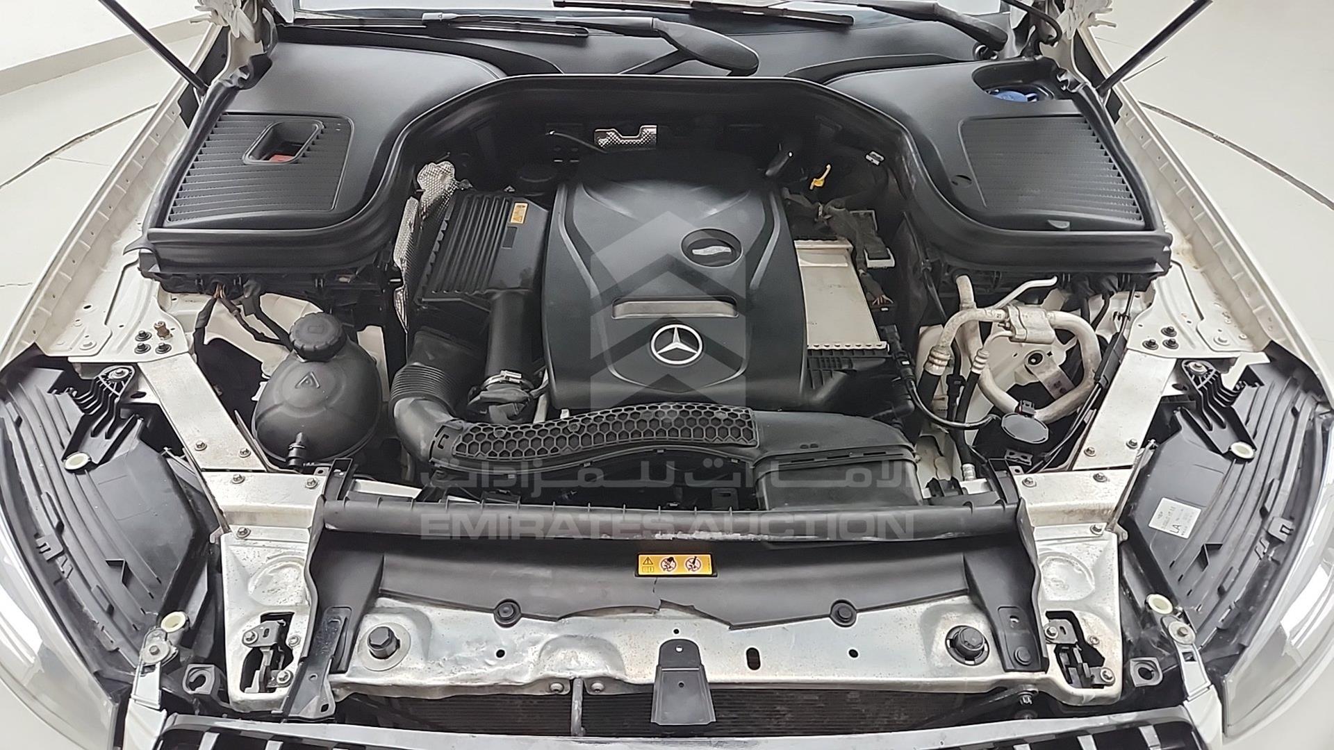 2017 MERCEDES GLC 300 VIN: WDC0G4JB8HF123616