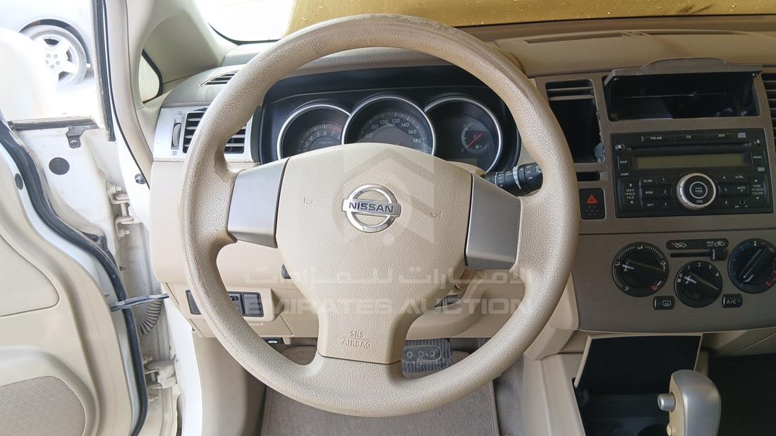 2012 Nissan Tiida — Steering & Mounted Controls — Photo 13