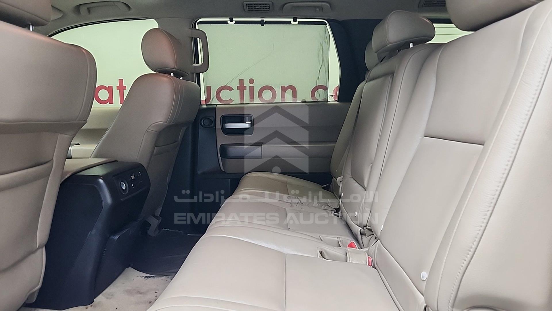 2010 TOYOTA SEQUOIA VIN: 5TDBY68A5AS031759