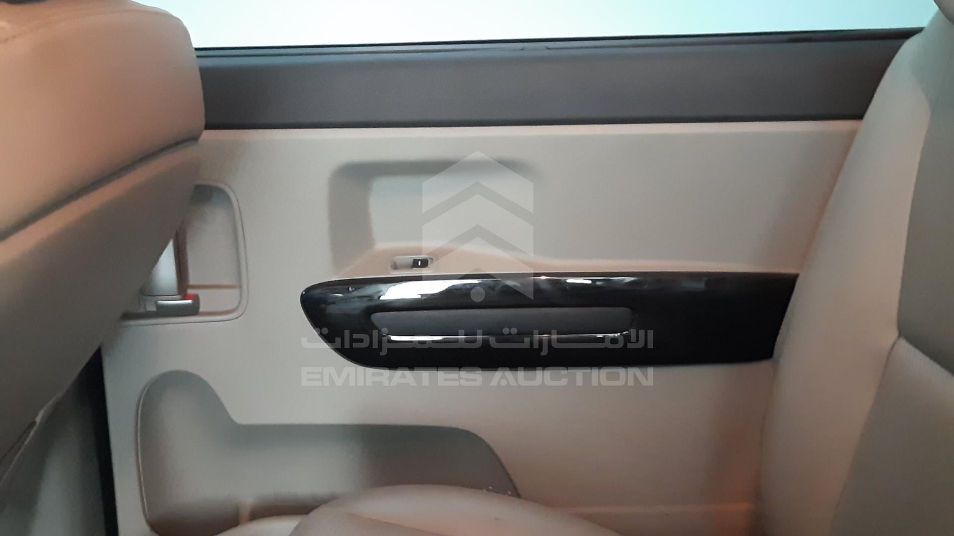 2019 KIA CARNIVAL VIN: KNHMF37ABKS490799