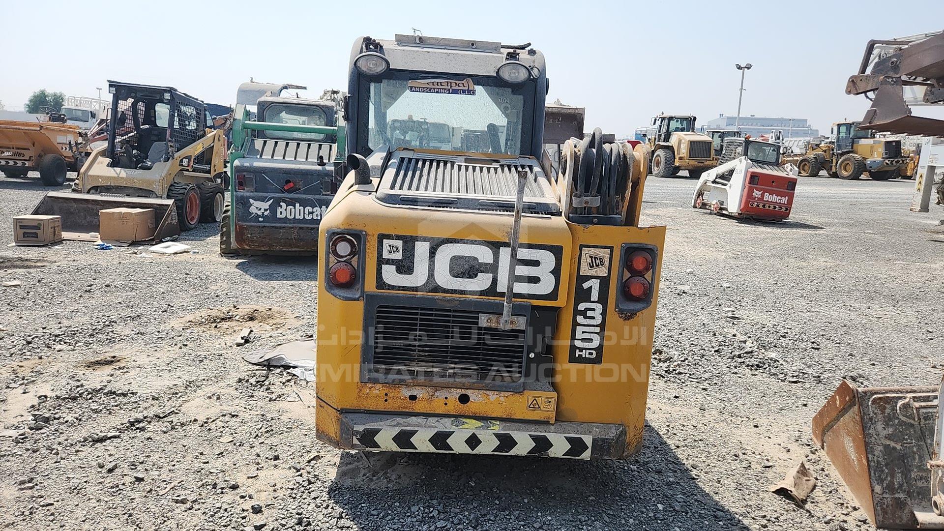 2015 JCB 135HD VIN: HAR135WSJ02431633