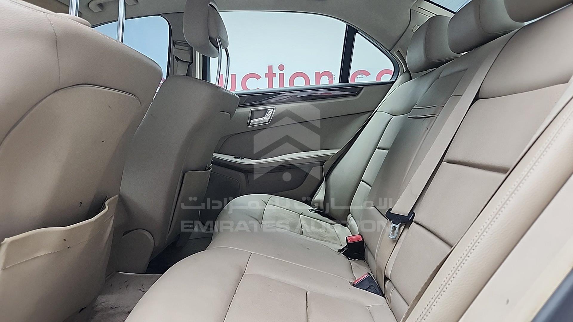 2010 MERCEDES E 350 VIN: WDDHF8HB9AA092331