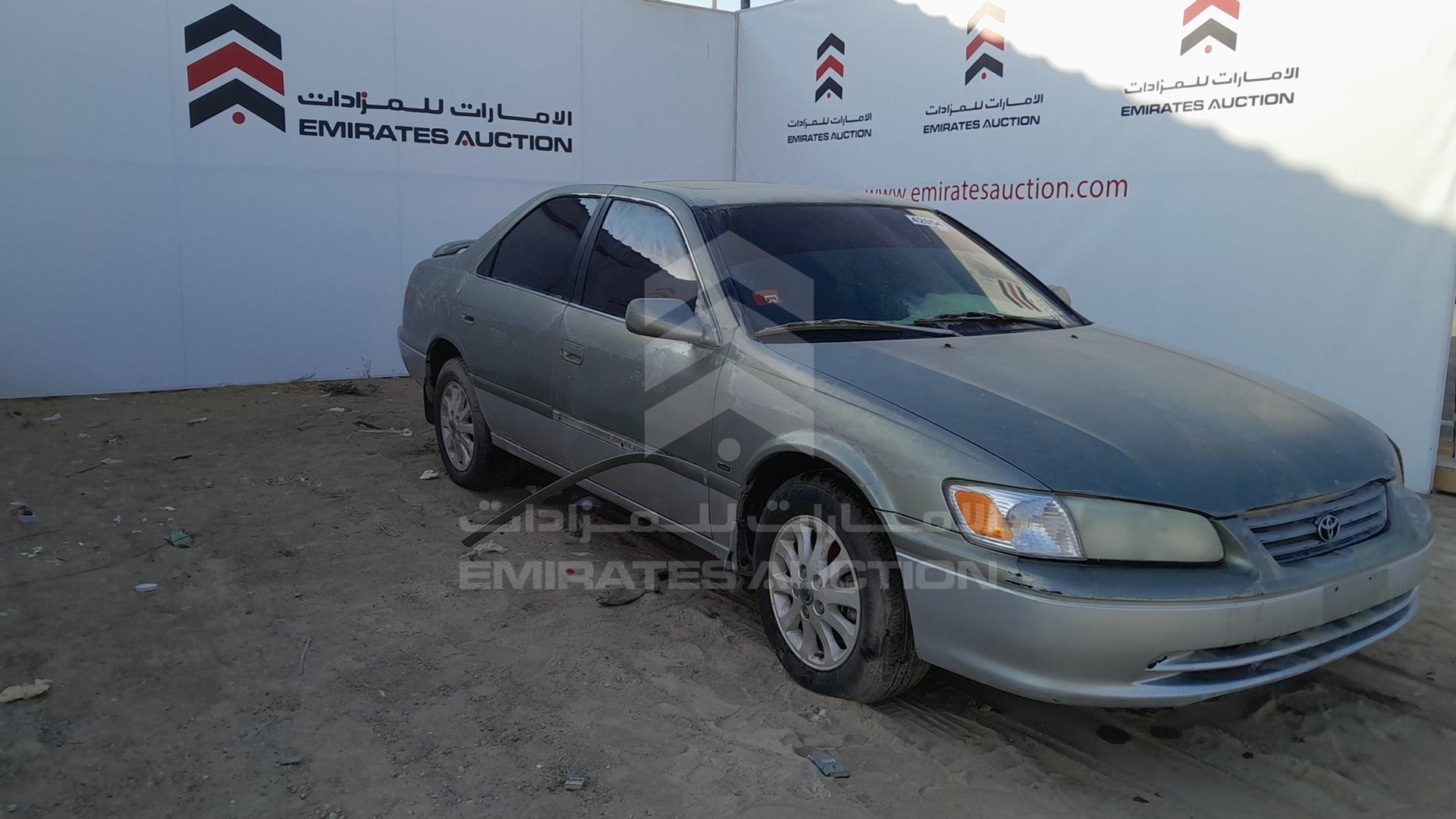 2001 TOYOTA CAMRY VIN: JT2BG22K910582303