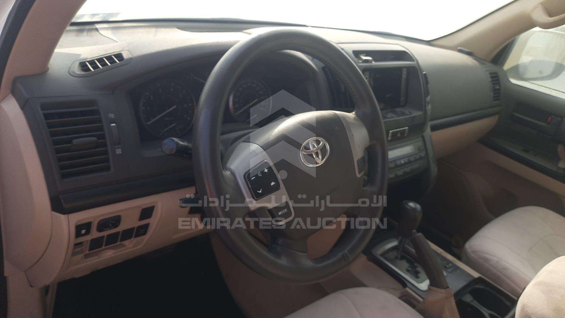 2013 TOYOTA LAND CRUISER VIN: JTMDU09J3D5072014