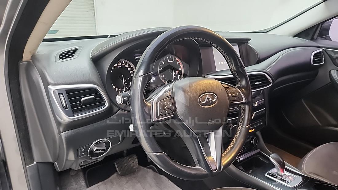 2017 Infiniti QX 30 — Front Left Driver Dashboard View — Photo 14
