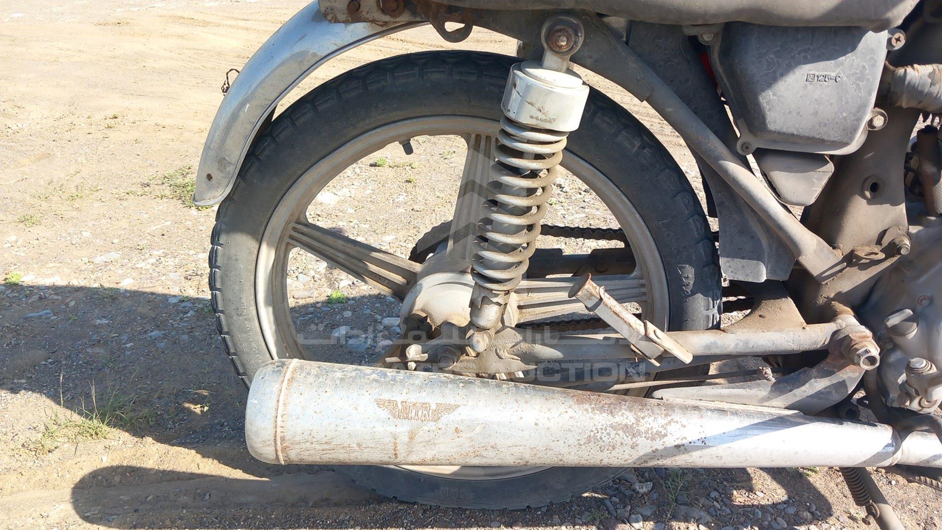 0 MTR MOTORBIKE VIN: LMHPCJL77C0800079