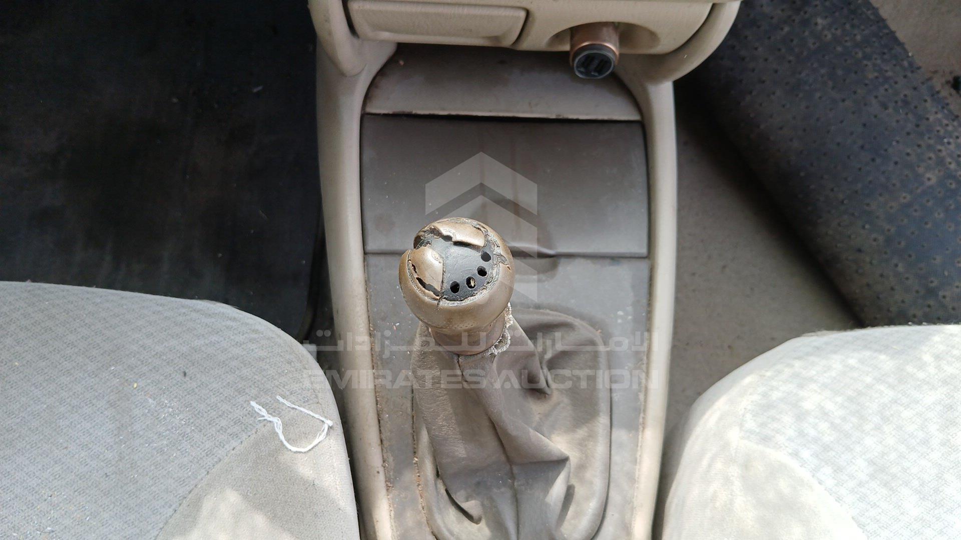 2004 MAZDA 323 VIN: JM7BJ123841225775