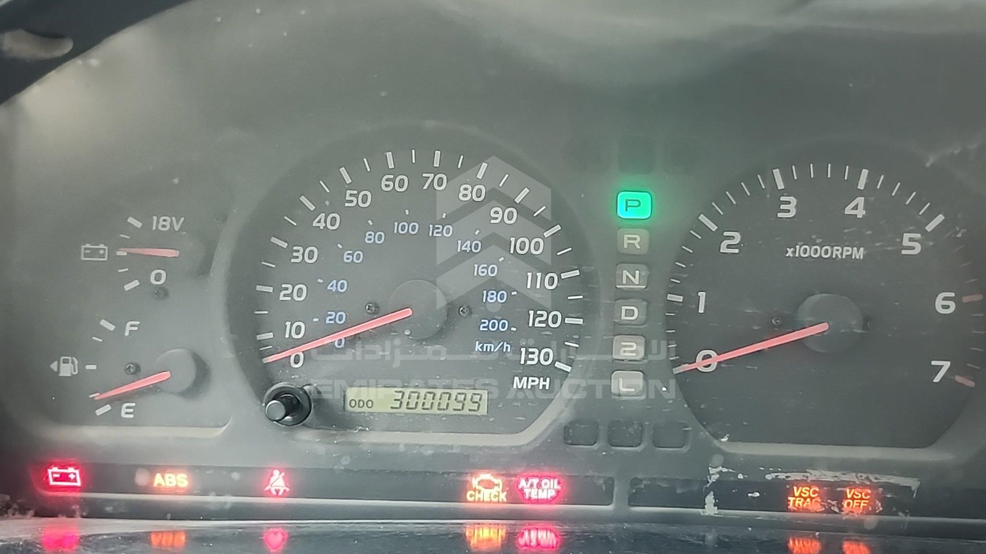 2001 TOYOTA LAND CRUISER VIN: JTEHT05J112007472