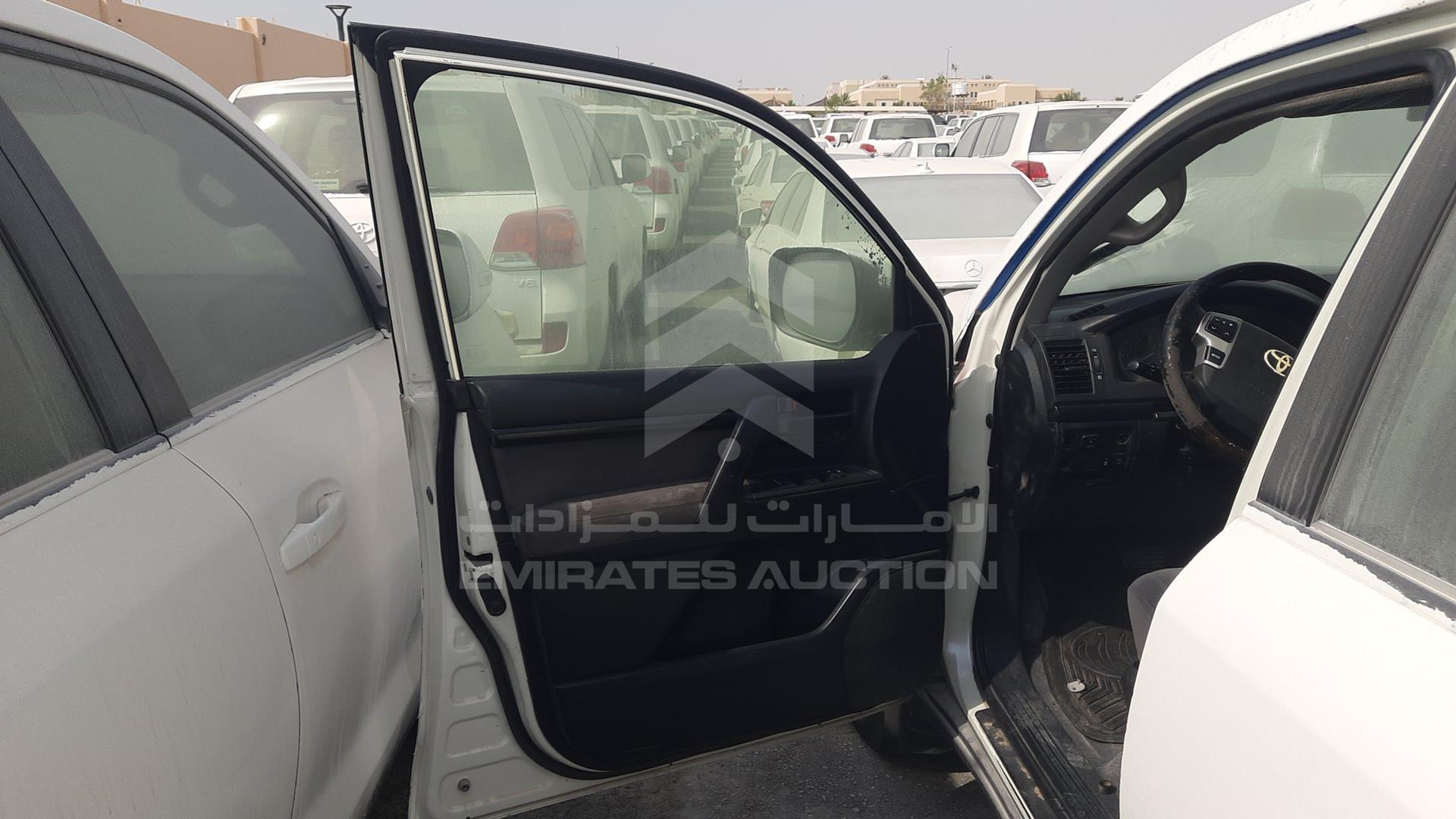 2012 TOYOTA LAND CRUISER VIN: JTMDU09J0C4053084