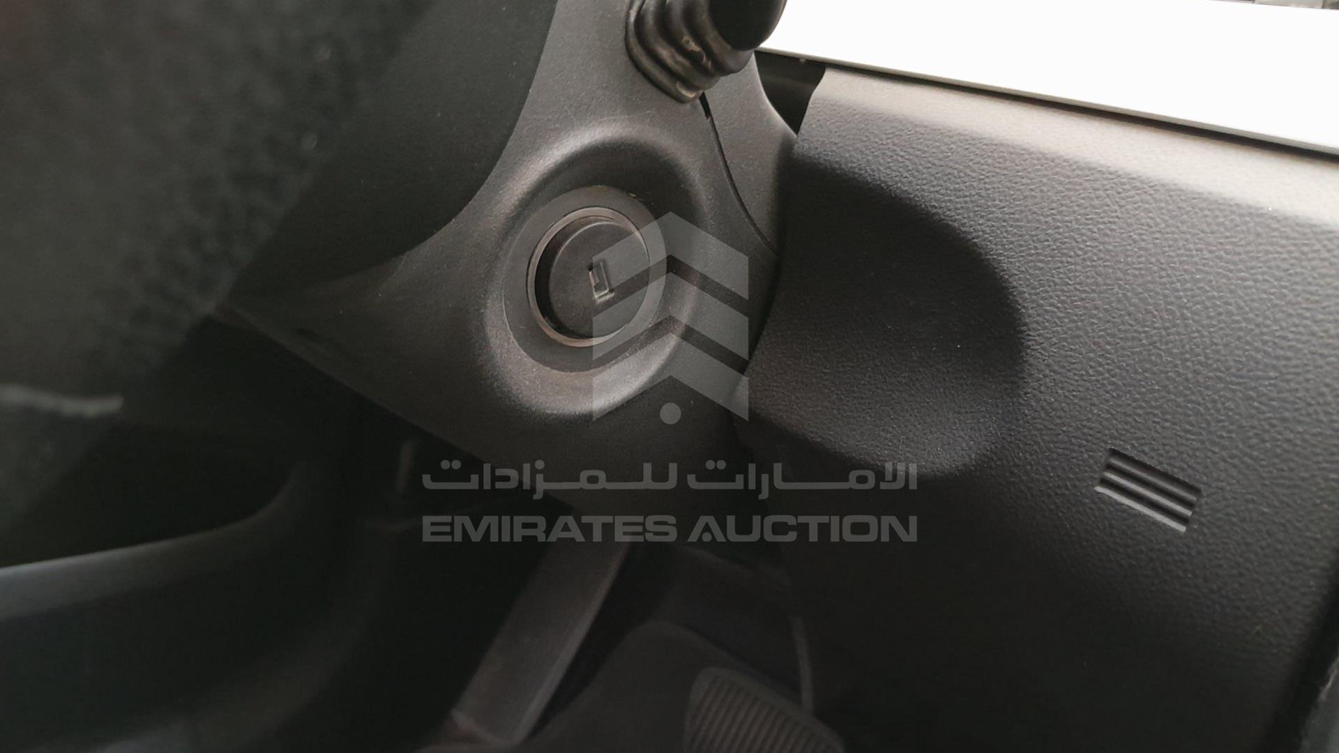 2009 CHEVROLET LUMINA VIN: 6G1EK52B19L181192