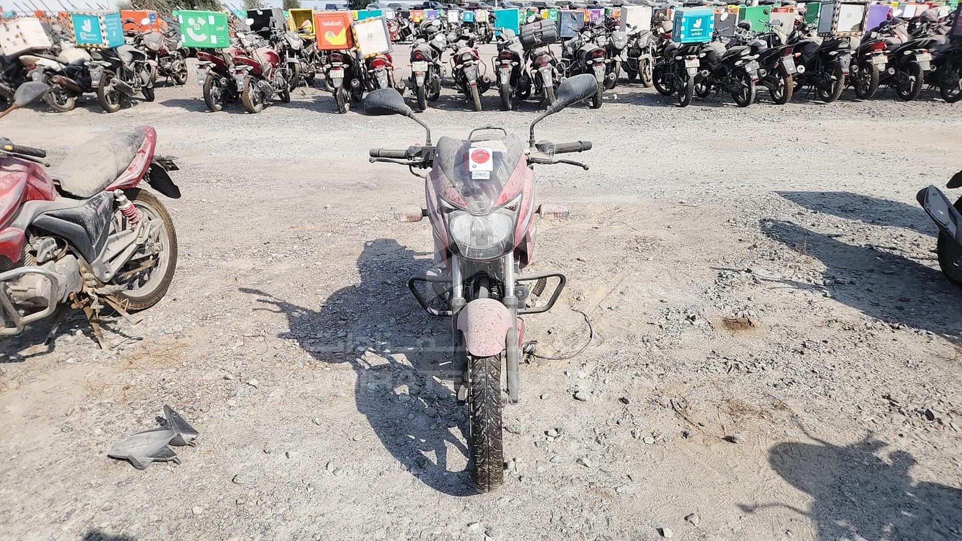0 BAJAJ PULSAR VIN: MD2A11CX1LCE56654