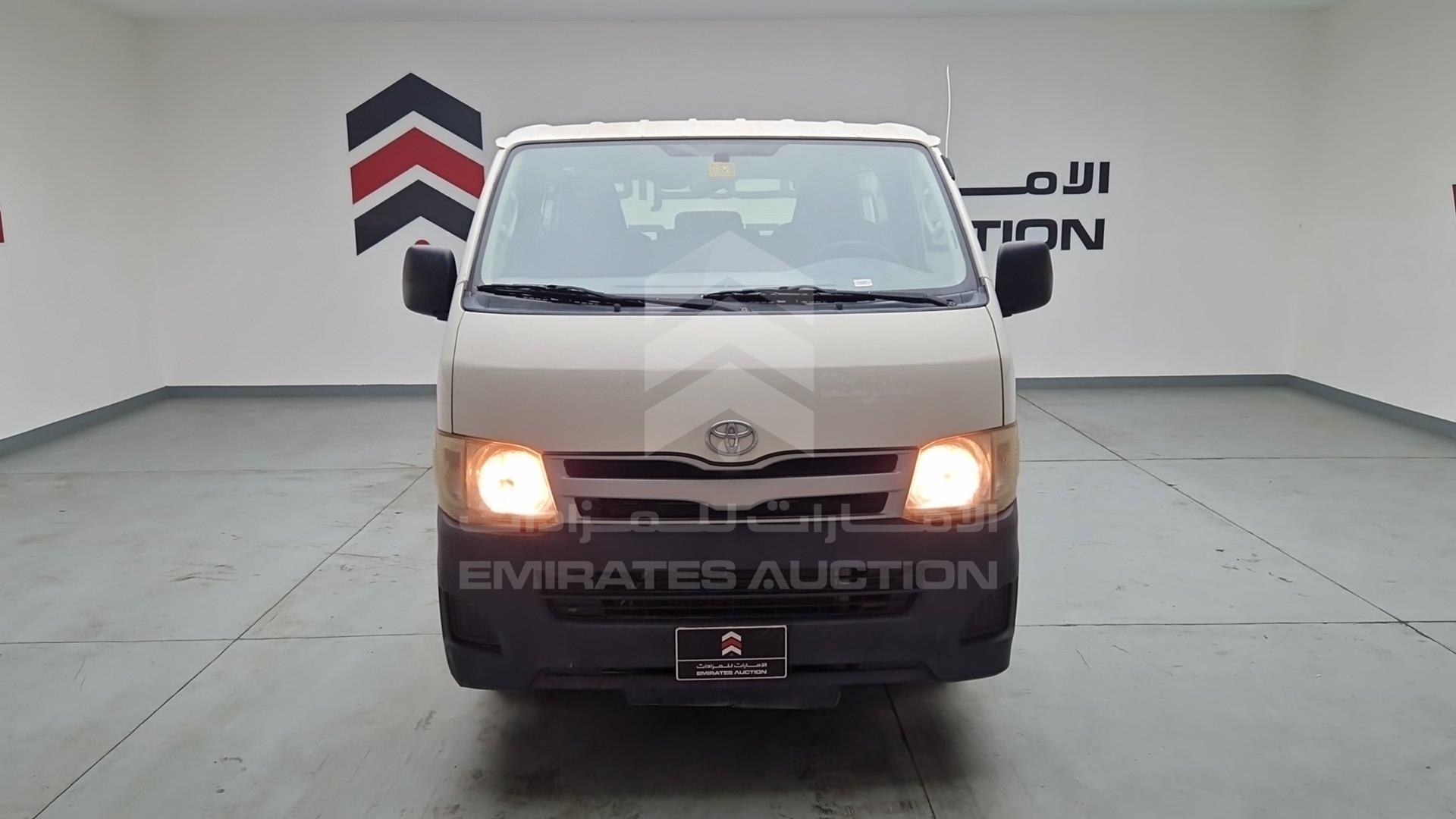 2011 TOYOTA HIACE VIN: JTGJX02P3B0039391