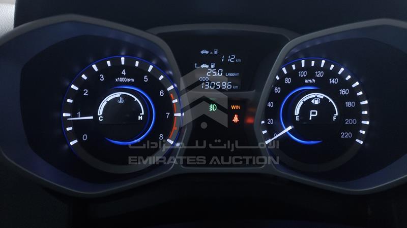 LJ12EKR2XJ4703542 Auction: EmiratesAuction Lot: 406746 LJ12EKR2XJ4703542 JAC S3 2018 RED Photo 2