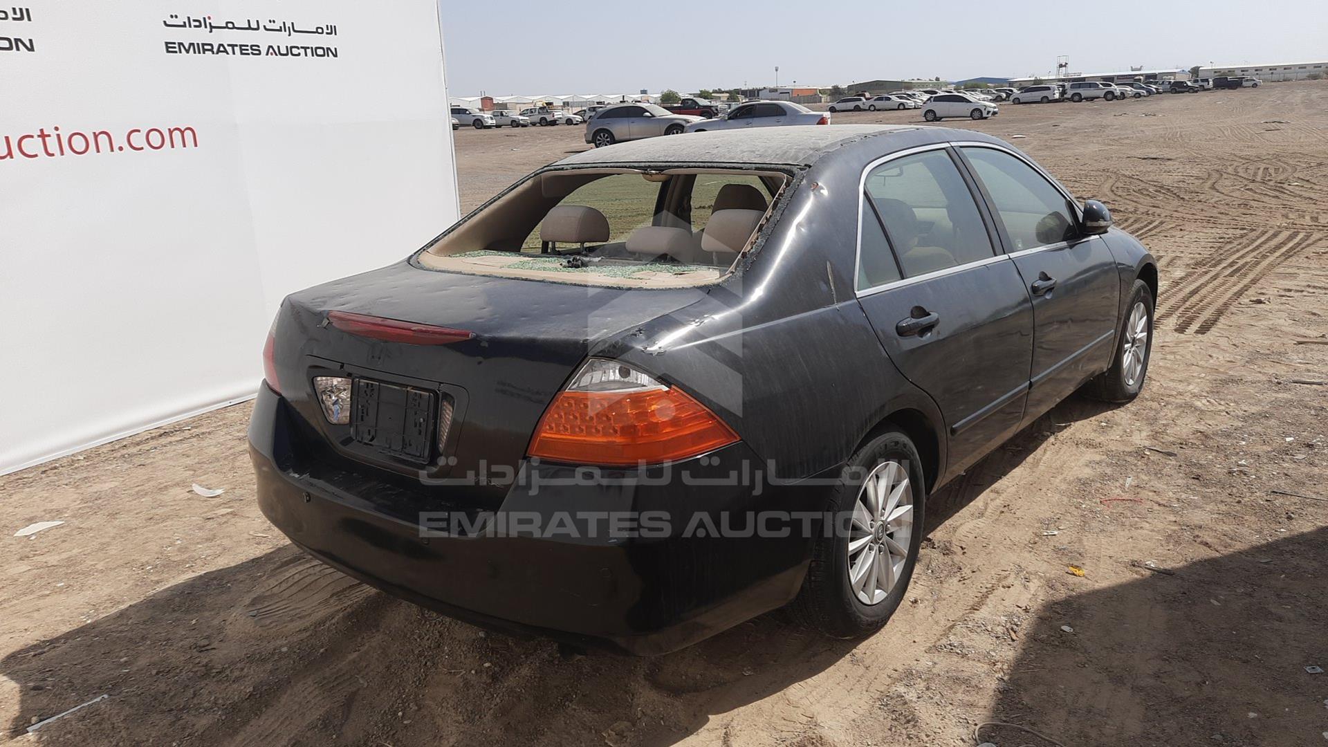 2006 HONDA ACCORD VIN: JHMCM56556C420702