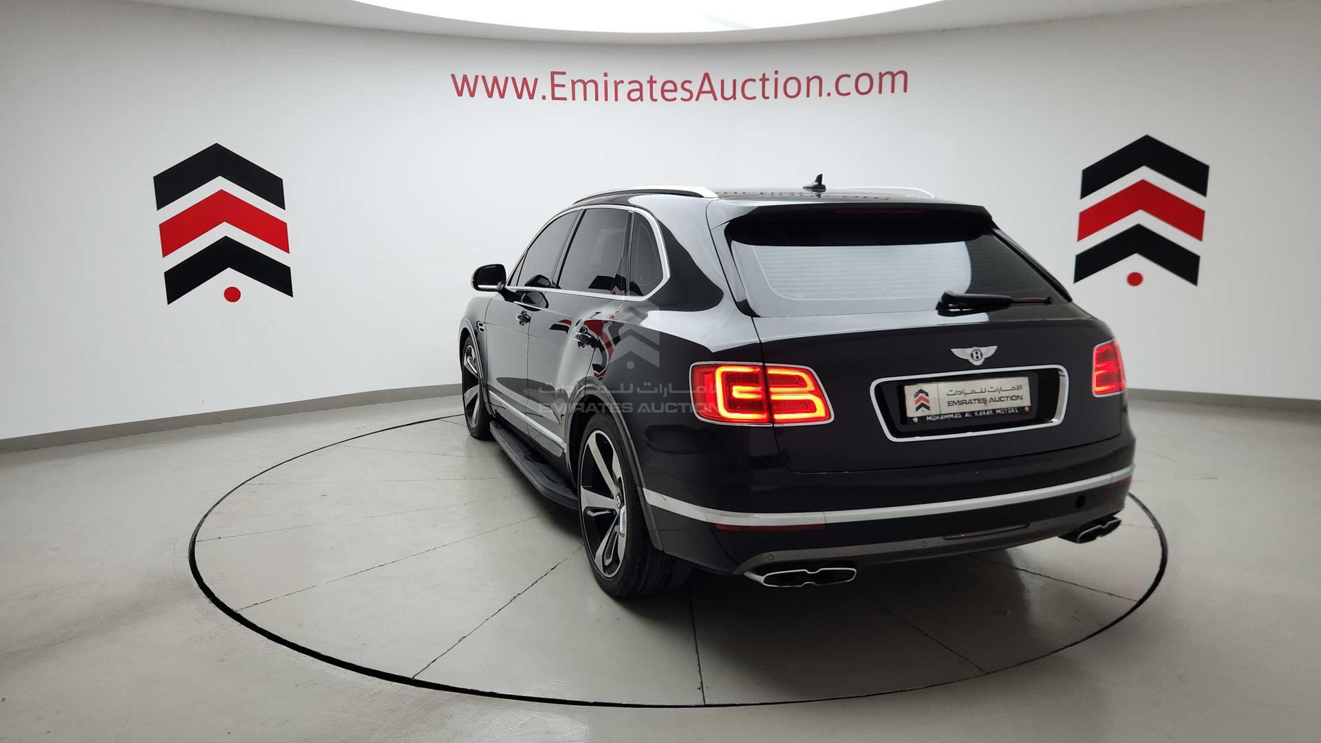 2019 BENTLEY BENTAYGA VIN: SJAAL1ZV2KC023332