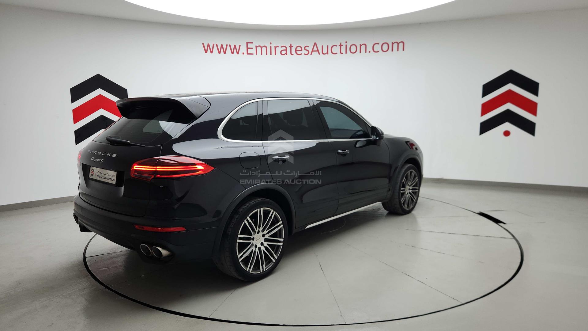 2015 PORSCHE CAYENNE VIN: WP1ZZZ92ZFLA60629