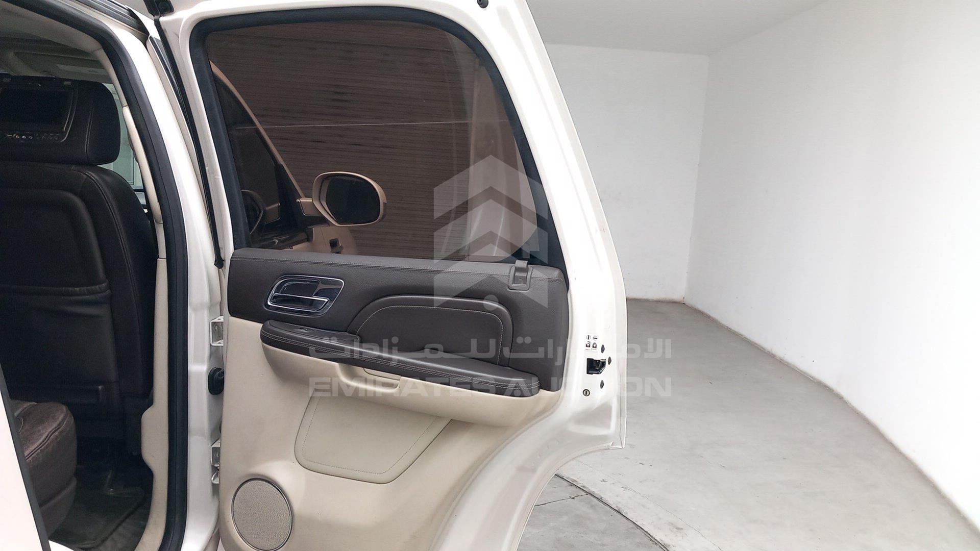 2013 CADILLAC ESCALADE VIN: 1GYS47EF7DR352524