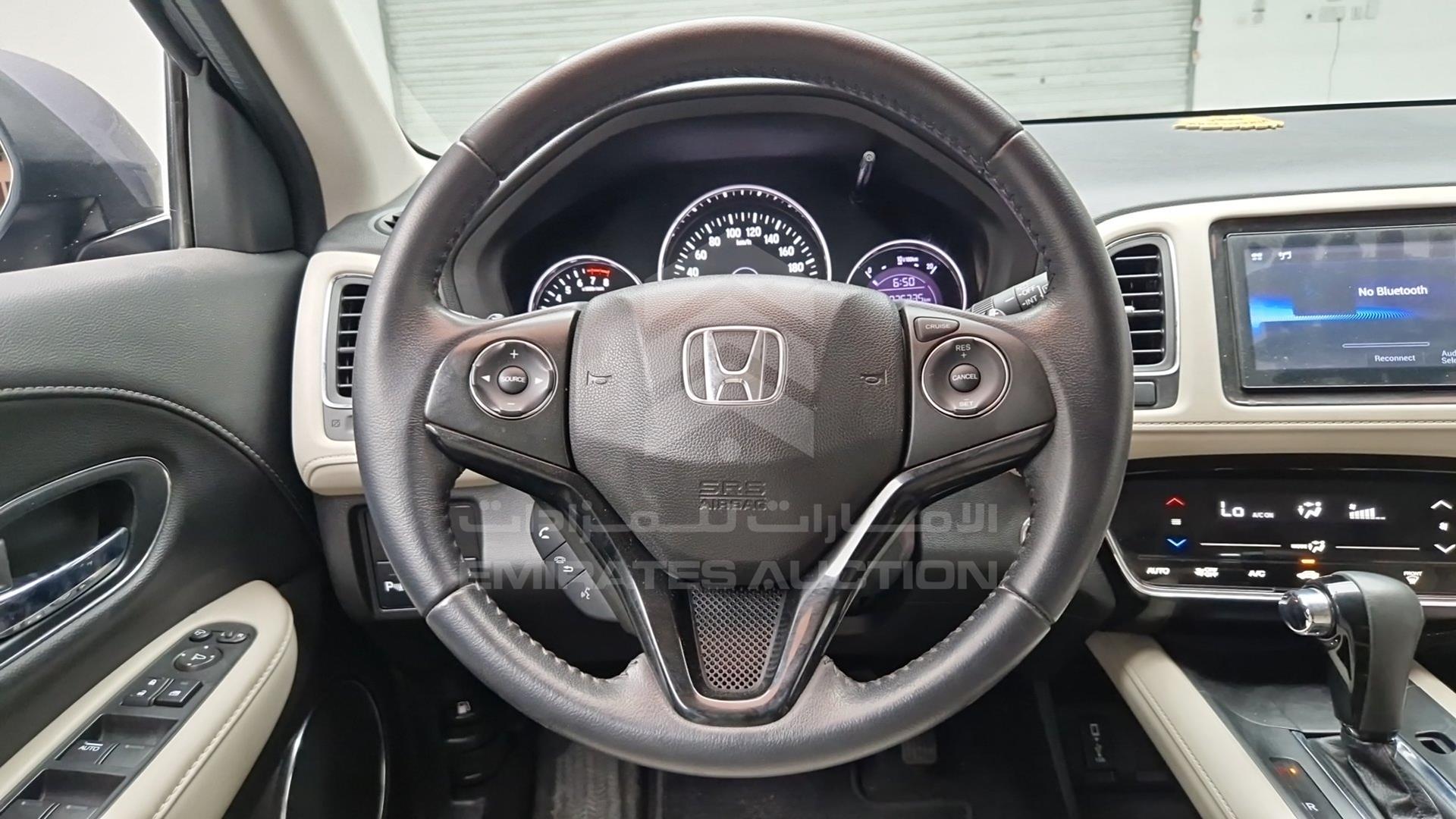 2021 HONDA HRV VIN: MRJRU5872MP010775