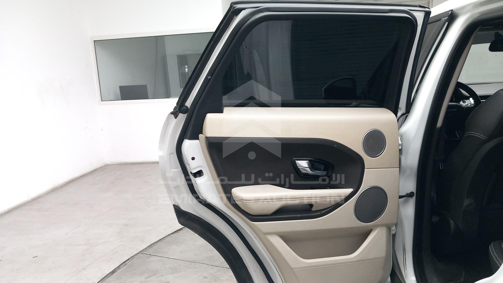 2014 RANGE ROVER EVOQUE VIN: SALVA2BG1EH933044
