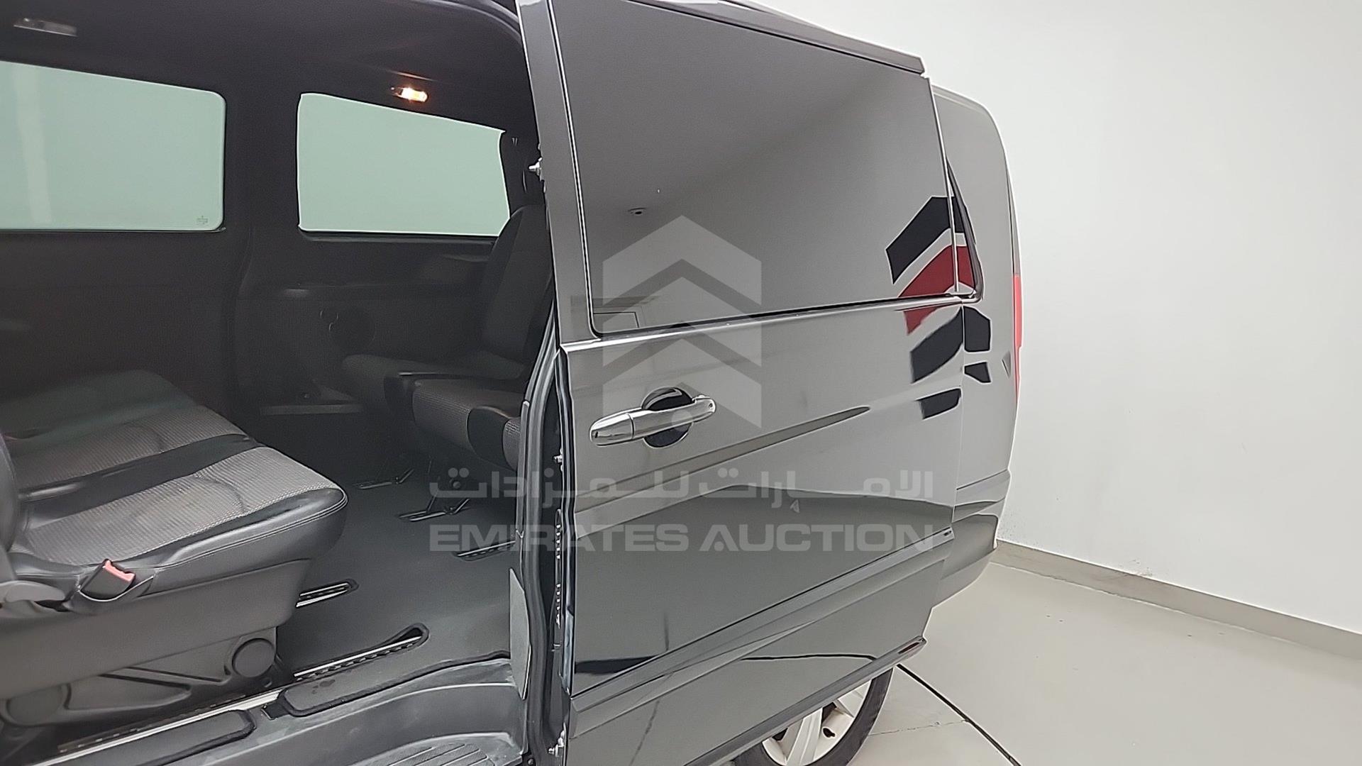 2015 MERCEDES VIANO VIN: WD4WA6A68F3900364