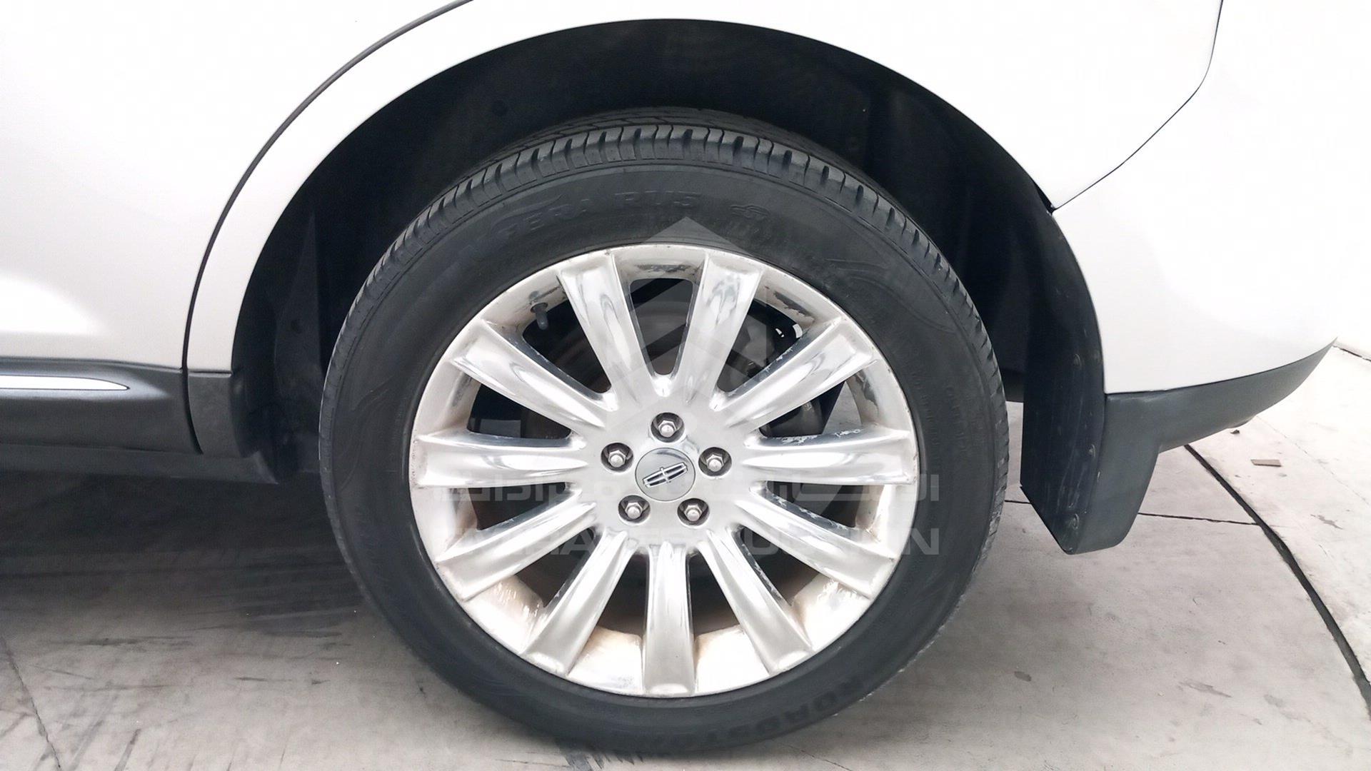 2015 LINCOLN MKX VIN: 2LMDJ8JK3FBL32504